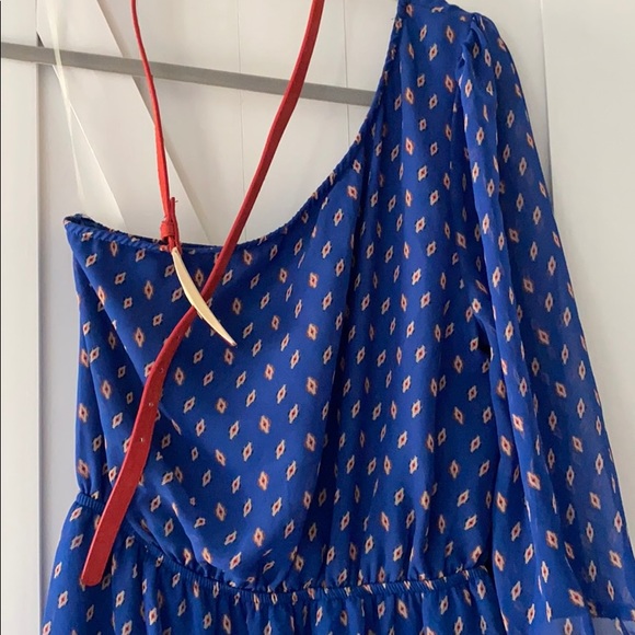 One Shoulder dress - Picture 2 of 2